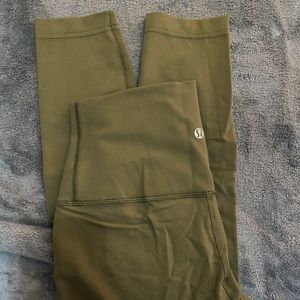 Lululemon 3/4 leggings.